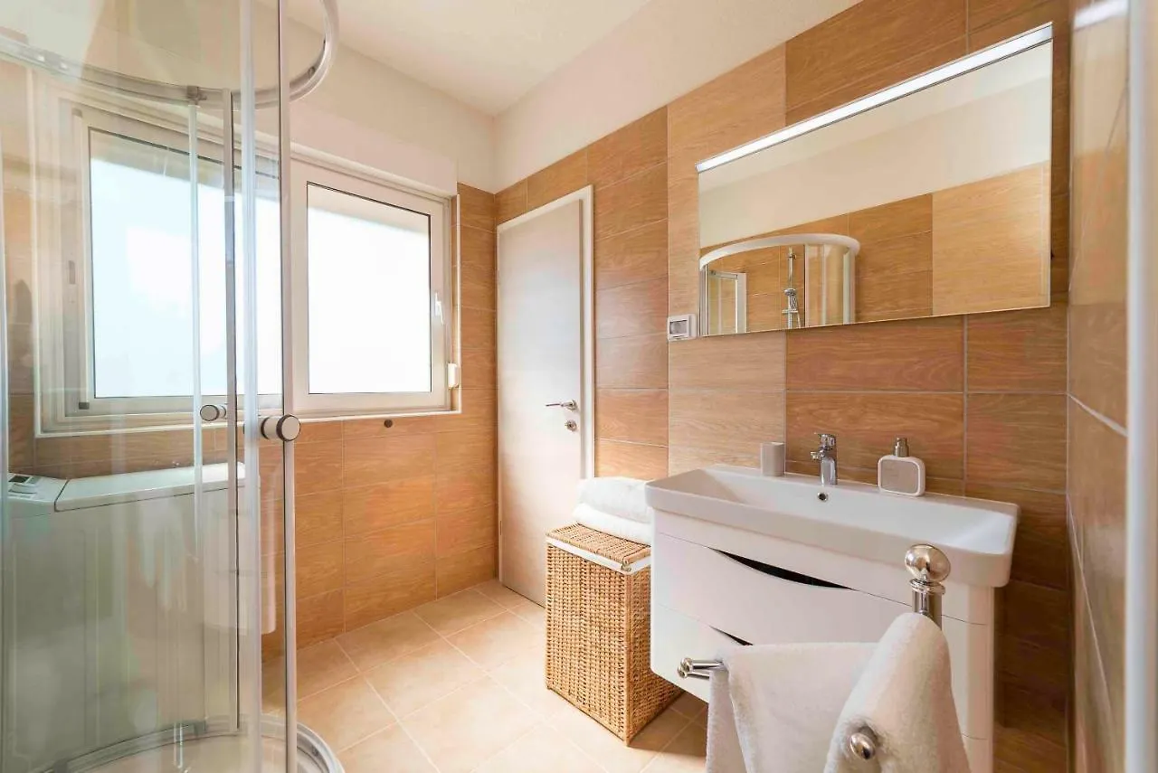 Sunset House Apartman Kampor