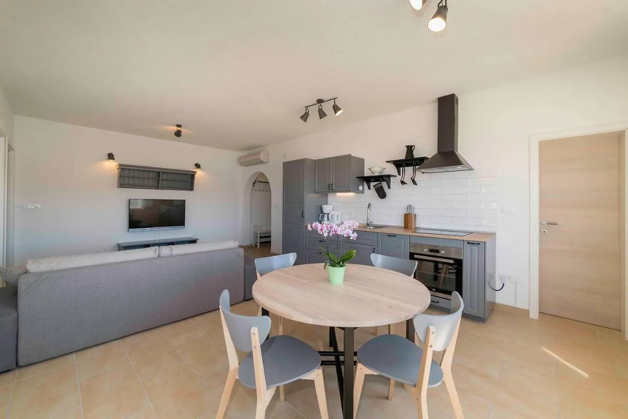 Sunset House Apartman Kampor