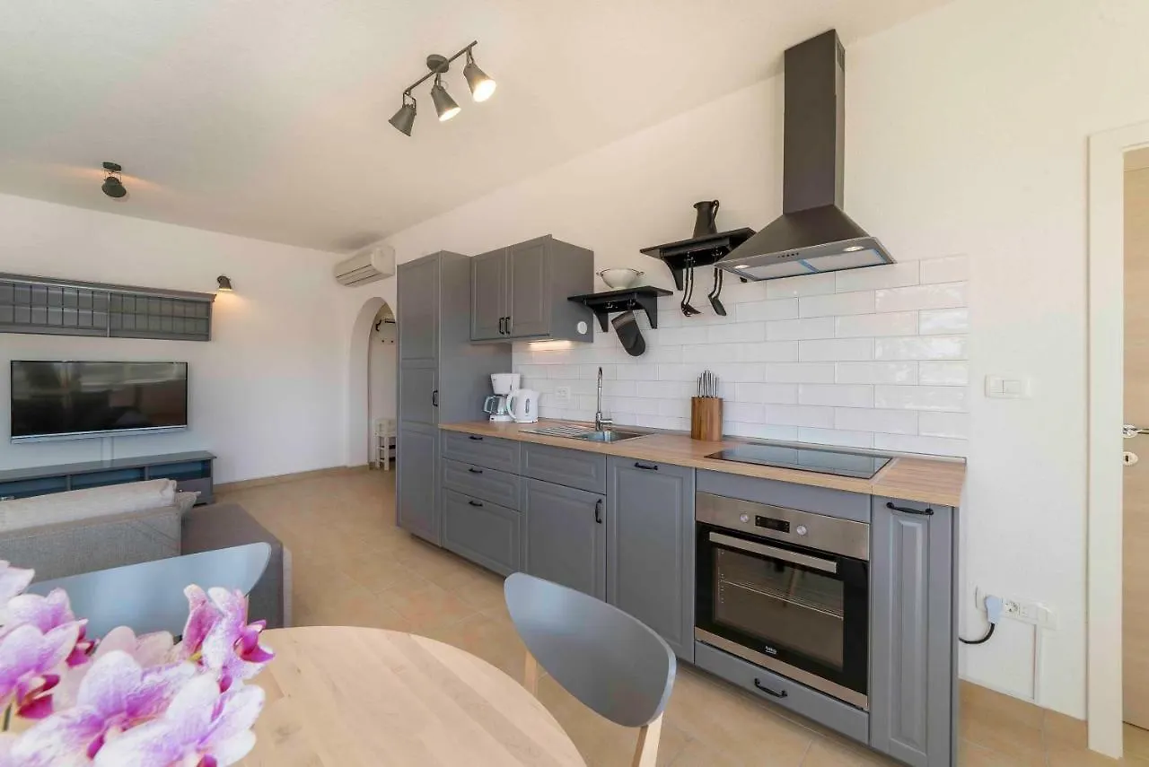 Sunset House Apartman Kampor 0*,  Horvátország