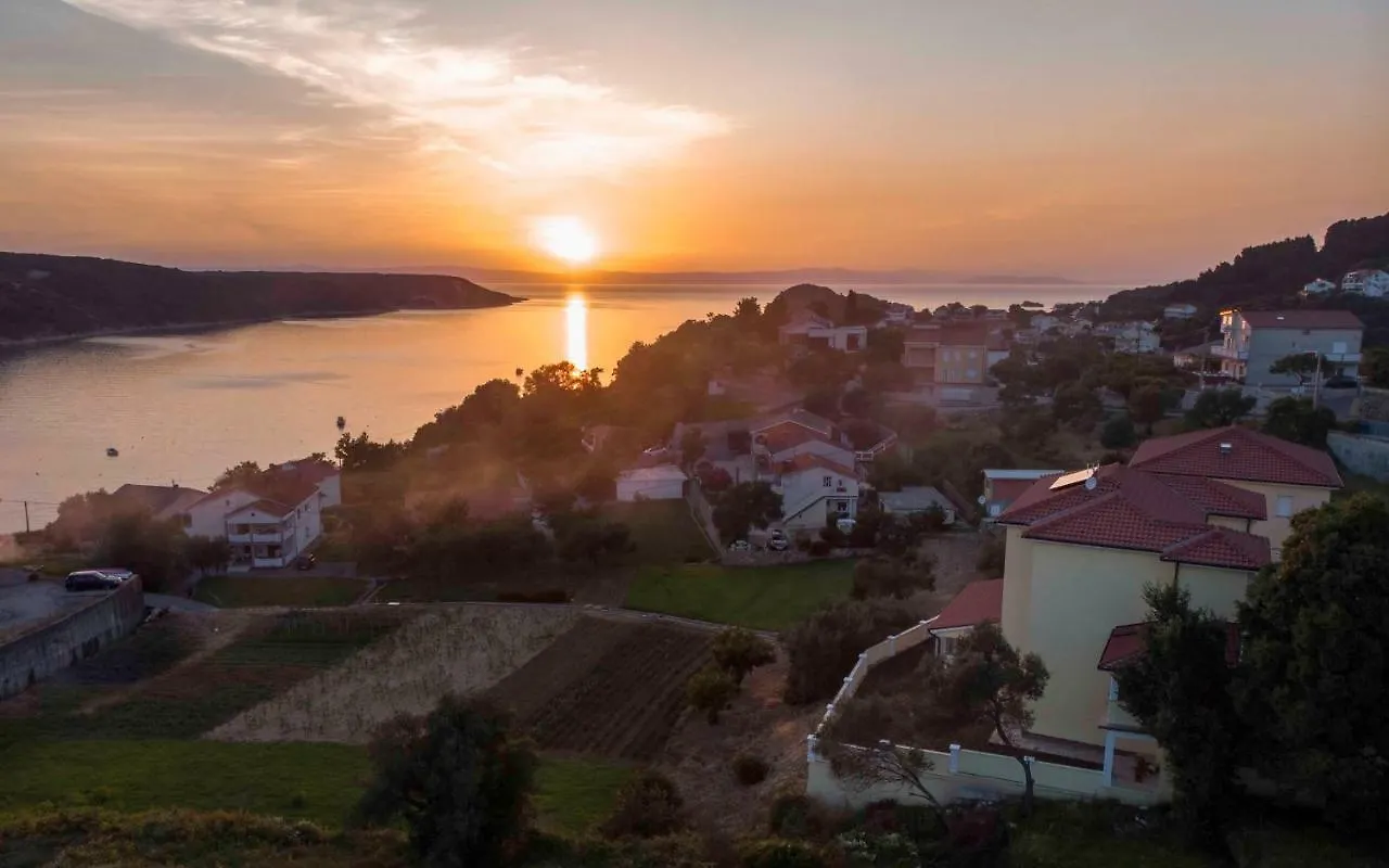 Sunset House Apartman Kampor